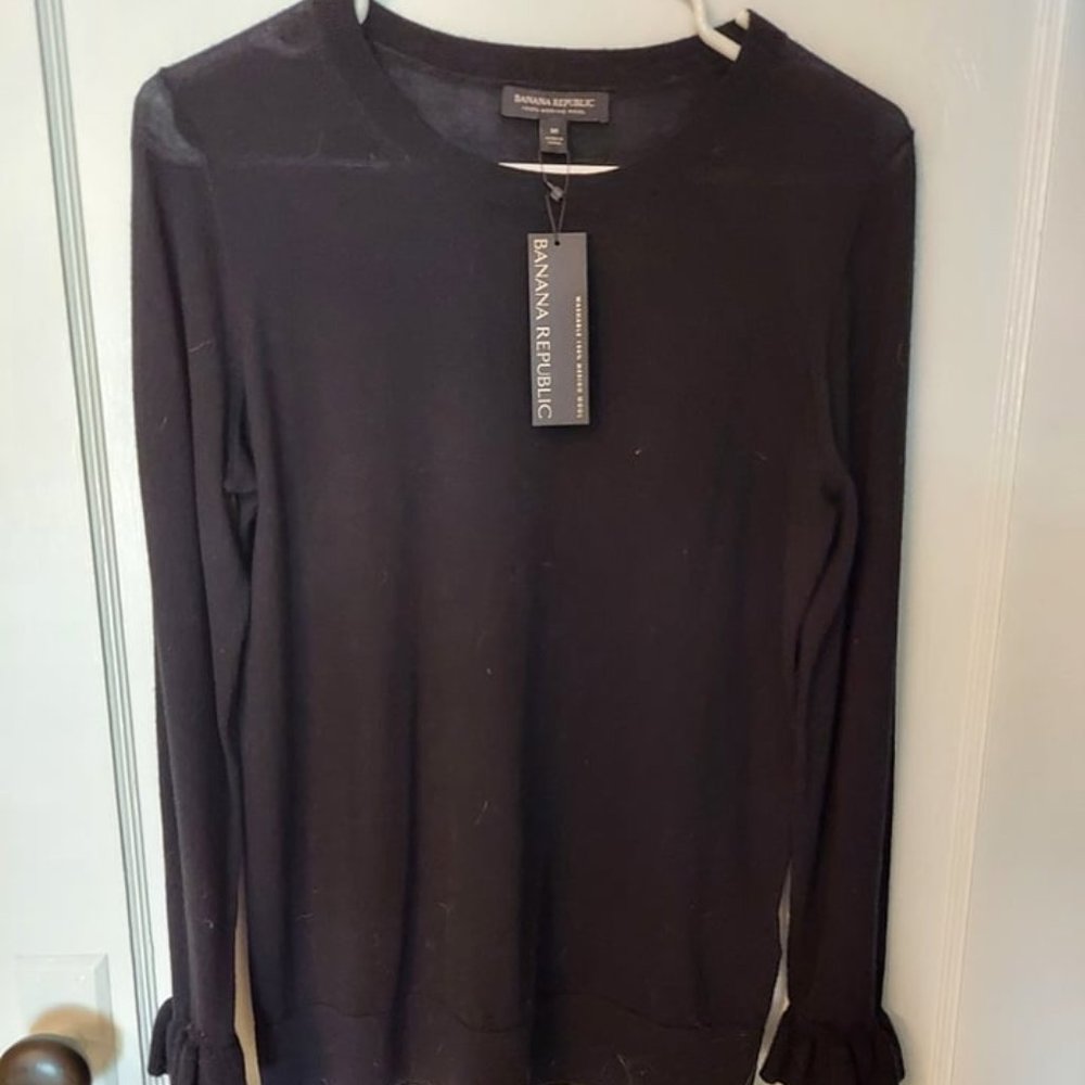 Banana Republic Merino wool top
